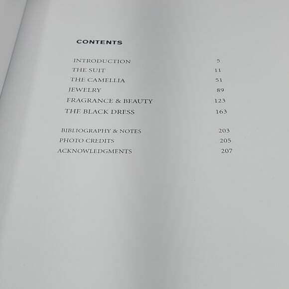 Chanel Collections and Creations Book Coffee Table Hardcover Fashion Photos - Picture 7 of 16